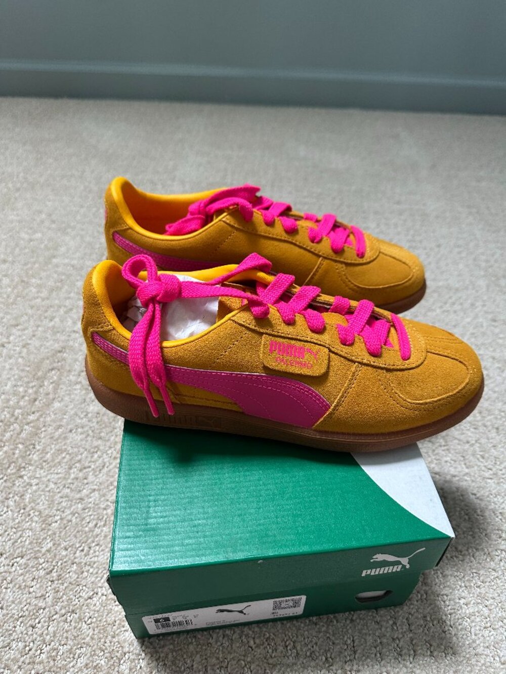Puma Palermo Jr Sneakers Size 6 Youth Pink Gold Suede NWT Retro Gum Sole